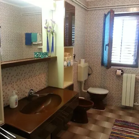 Laura Apartment